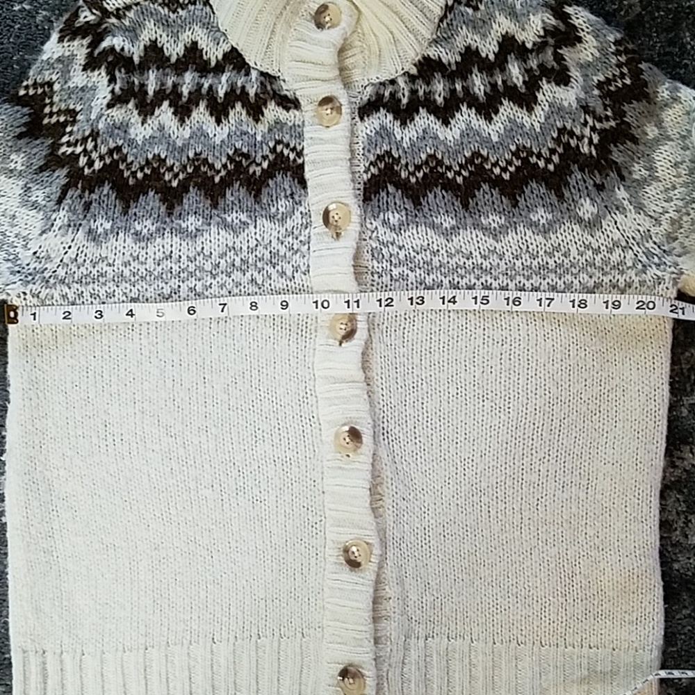 {Decree} Fair Isle Cardigan - Picture 2 of 6